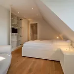 Kapitaenshaus Ost *